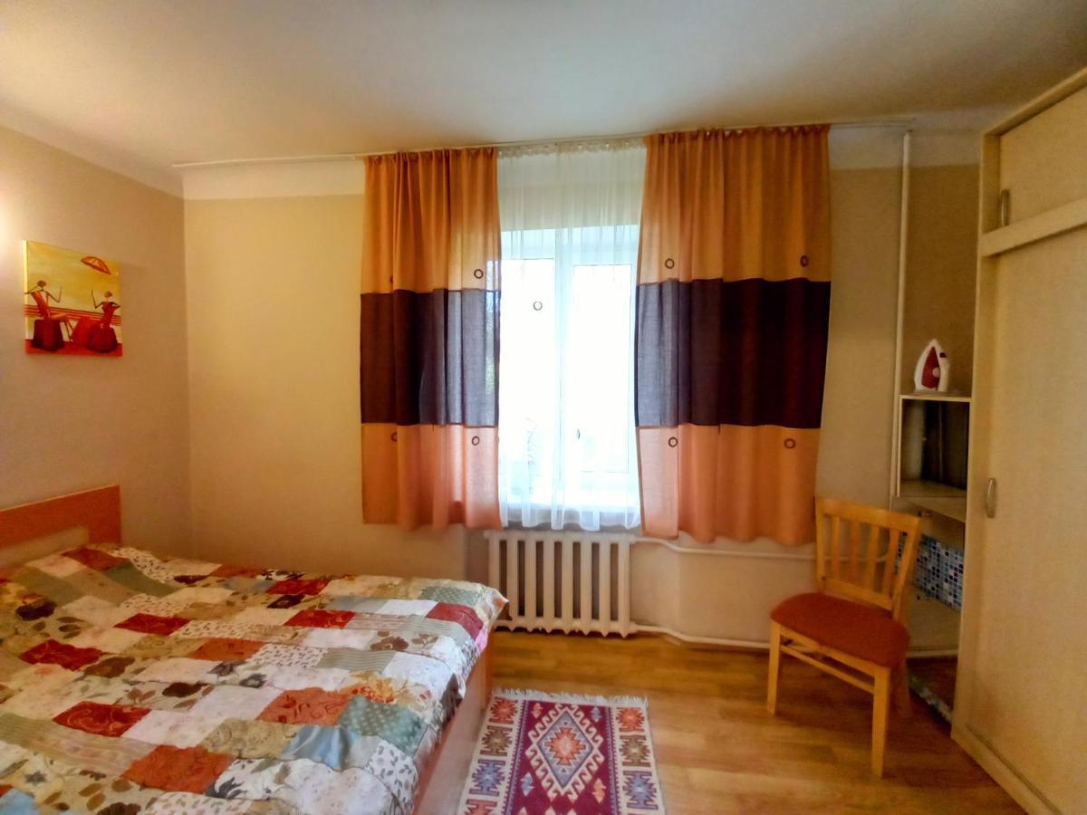 В центре города Квартира - Downtown Apartment Алмати Екстер'єр фото