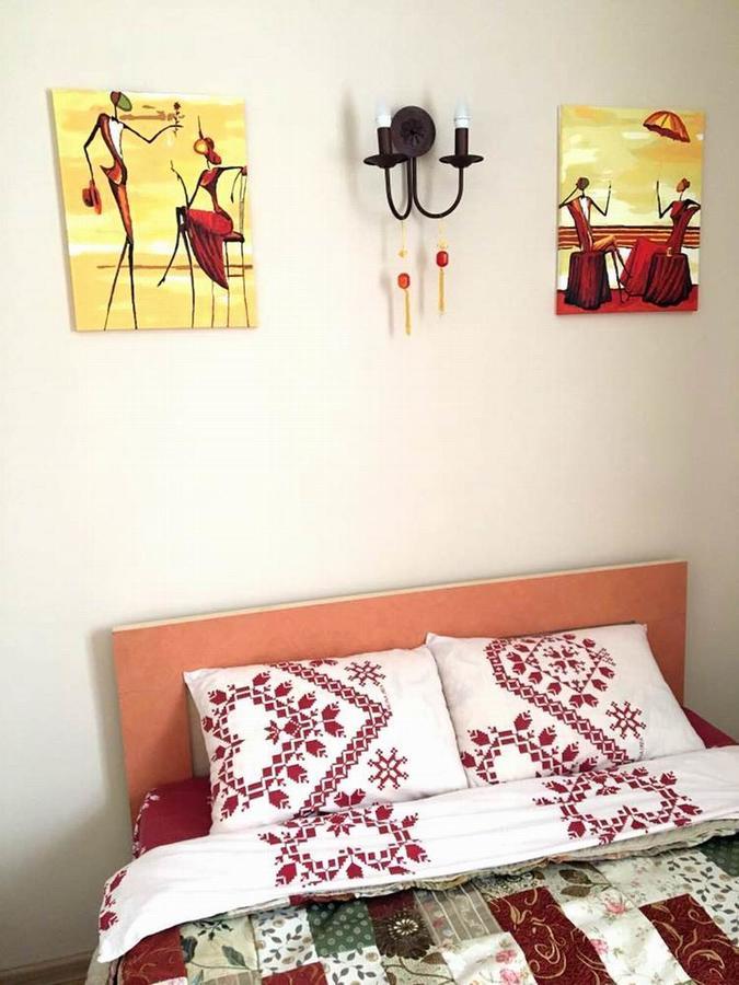 В центре города Квартира - Downtown Apartment Алмати Екстер'єр фото